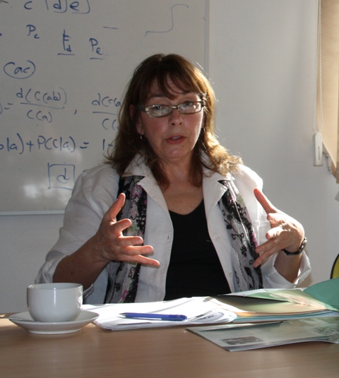 Catherine Price, Directora de la Oficina Internacional de Educación de la Facultad de Educación de Simon Fraser Universtity (SFU) de Canadá.