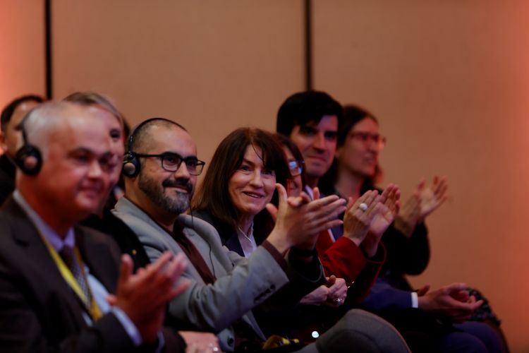 Autoridades en el seminario