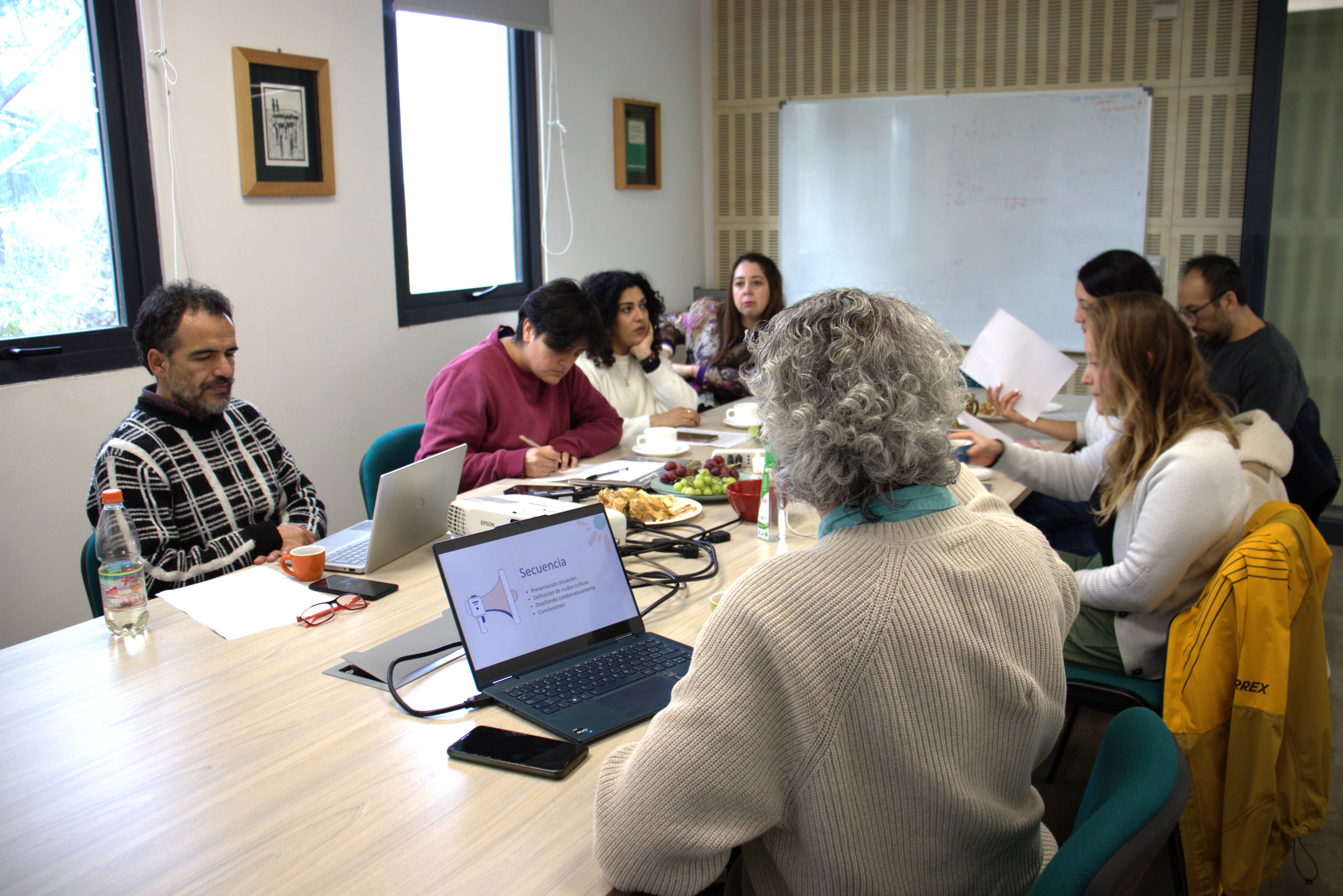 ¿Cómo formar mejores ciudadanos?: Iniciativa del CIAE y U. Austral impulsa nuevas formas para enseñar educación ciudadana